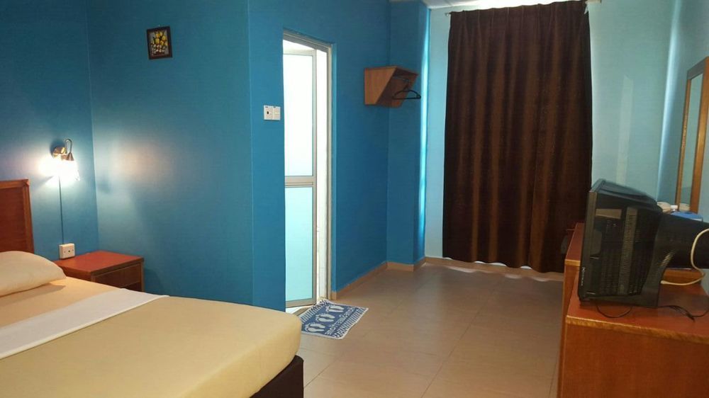 Oyo 702 D View Hotel Mersing Buitenkant foto