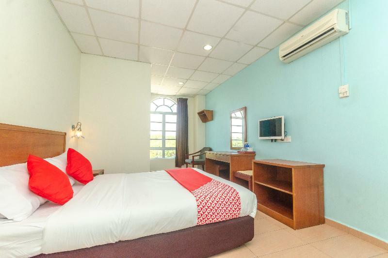 Oyo 702 D View Hotel Mersing Buitenkant foto